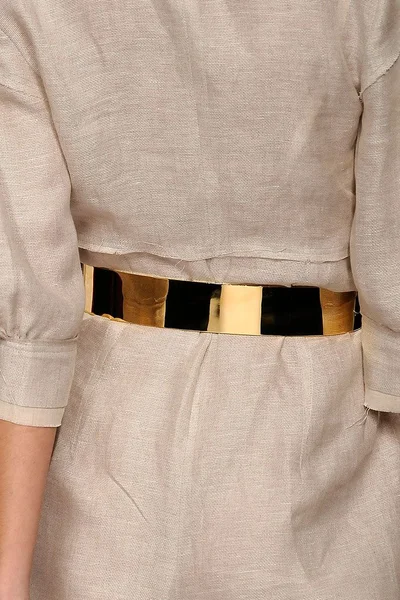 Look 10